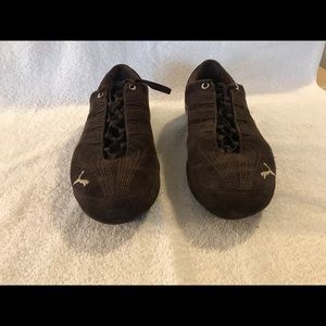 Women’s Puma sneakers size 7